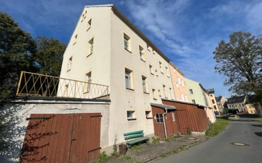 Wohnhaus im Ortszentrum